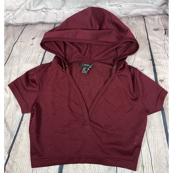 Forever 21 Tops - Forever 21 Burgundy Mesh Jersey Crop Top Hoodie Short Sleeve V-Neck Small